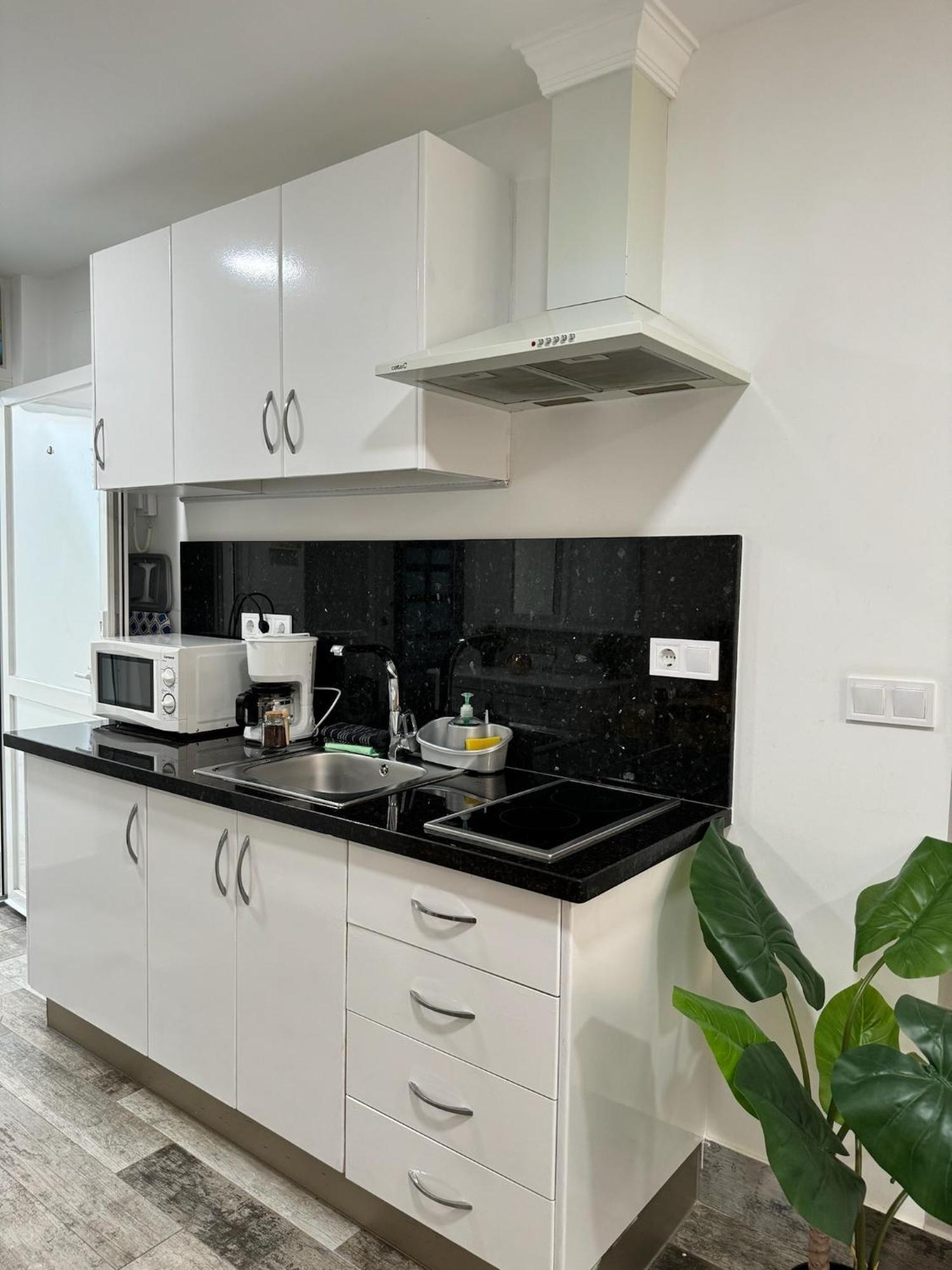 Jara Apartments ! มาลากา ภายนอก รูปภาพ