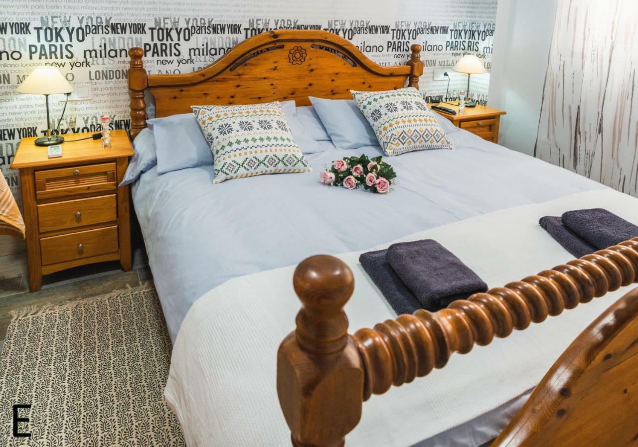 Jara Apartments ! มาลากา ภายนอก รูปภาพ